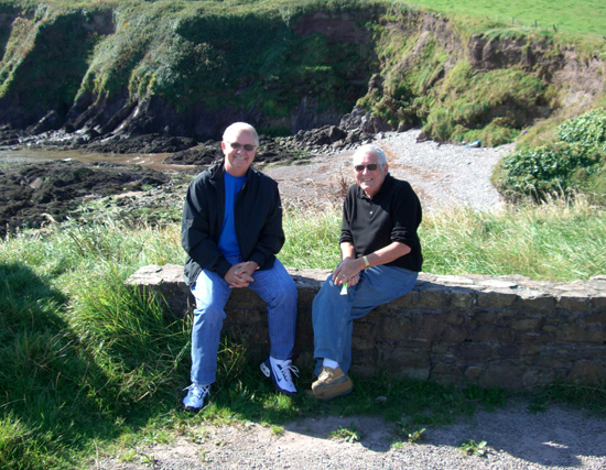 On our trips together, Noel and Gary Kilgore liked to sit and chat while the rest of us ran around sightseeing. September 2008.